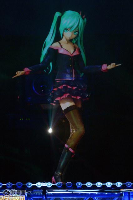 初音未来2013横滨演唱会的现场人数