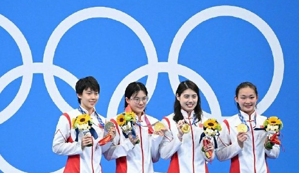 东京奥运会中国自由泳女子4x200米接力获得冠军，谁是最大功臣?