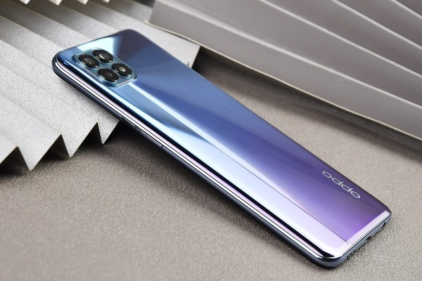 oppo reno 4 se怎么样?