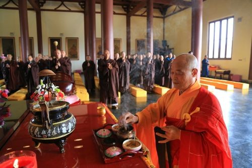 馨香祷祝的意思