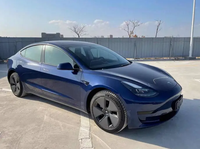 国产Model3/Y宣布降价：26.59万起，现阶段值得入手吗？