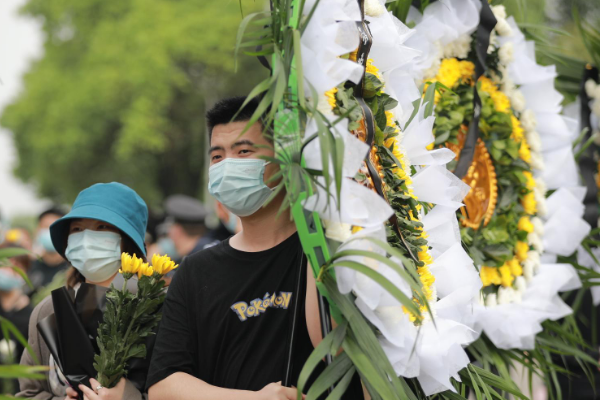 长沙的鲜花外卖单突然爆增，造成爆增的原因是什么？