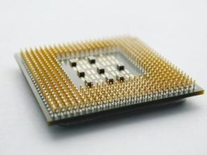 E系列和i系列cpu 有什么区别