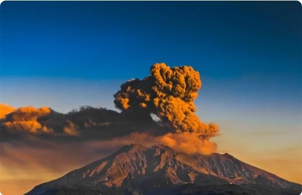 富士山冒烟是真是假