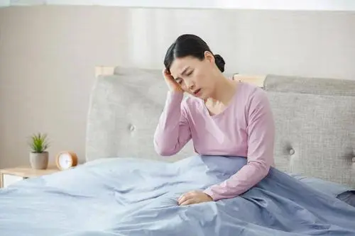 江苏一女子为入睡每天扛12小时沙袋，患有睡眠障碍的人该咋办？