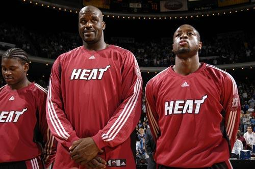 NBA2006年的总决赛，韦德和奥尼尔的表现如何？