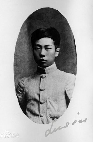 1902年后鲁迅干了什么